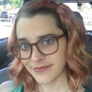 Meet your Posher, Pamela